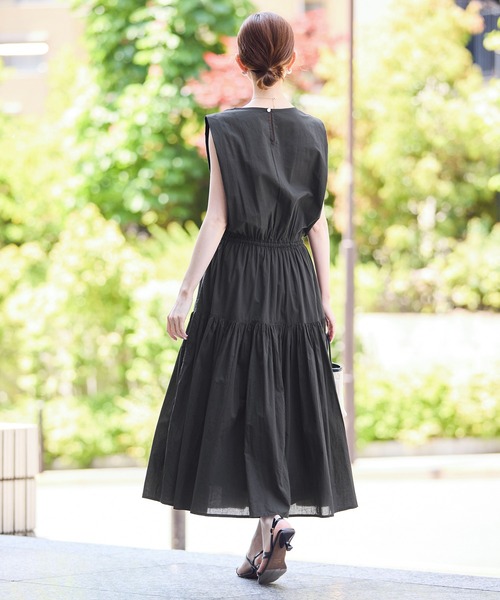 ROPE' PICNIC(ロペピクニック)の「コットンボイルティアードワンピース(ワンピース・レディース・ブラック/レッド/ブラウン・38)」の9枚目の写真