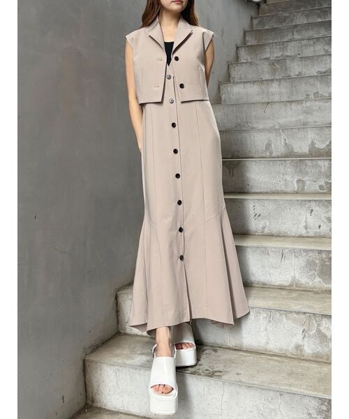 MURUA（ムルーア）の「ジレレイヤードジャンパースカート（ジャンパースカート・レディース・グレー/ネイビー/ベージュ/ブラウン・1/2）」の3枚目の写真