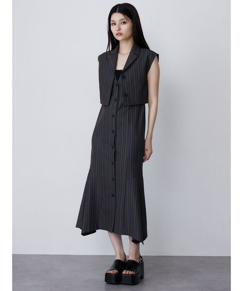 MURUA（ムルーア）の「ジレレイヤードジャンパースカート（ジャンパースカート・レディース・グレー/ネイビー/ベージュ/ブラウン・1/2）」の5枚目の写真