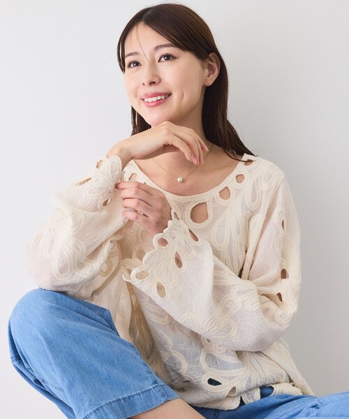 Jayro(ジャイロ)の「刺繍使いブラウス(シャツ/ブラウス・レディース・オフホワイト/ホワイト系その他・M)」の11枚目の写真