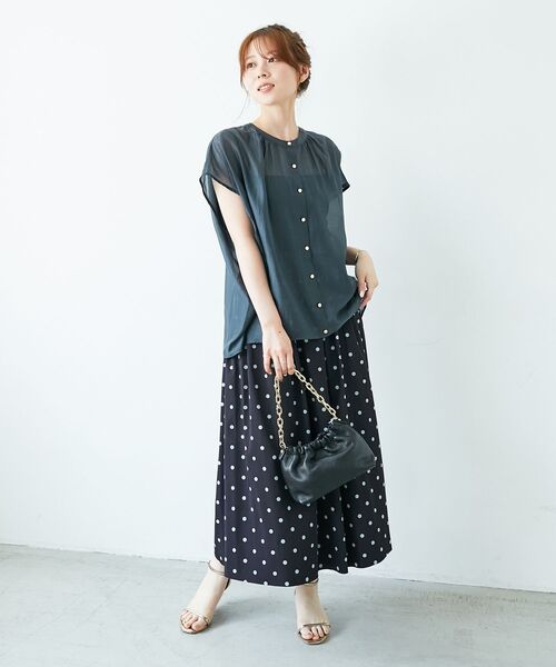 le.coeur blanc(ルクールブラン)の「リバーシブルタフタスカート(スカート・レディース・ホワイト系その他2/グレー/ブラック系その他・36/38)」の8枚目の写真