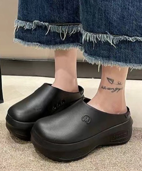 REBALANCE(リバランス)の「厚底サンダル(サンダル・レディース・B/C/A・LARGE/MEDIUM/SMALL)」の2枚目の写真