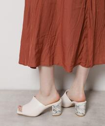 Steve Madden☆ ウッド調ブロックヒール・ミュールサンダル Steve Madden☆ ウッド調ブロックヒール・ミュールサンダル