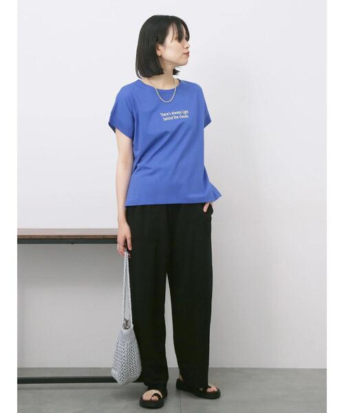 Samansa Mos2 blue(サマンサモスモスブルー)の「ロゴ刺繍フレンチスリーブTシャツ(Tシャツ/カットソー・レディース・ブルー/オフホワイト/ブラウン/オレンジ/ブラック・F)」の14枚目の写真