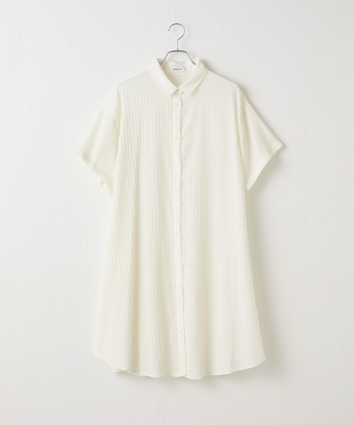 COLONY 2139（コロニートゥーワンスリーナイン）の「バンプストライプシャツワンピース（シャツワンピース・レディース・ブラック/オフホワイト/ブルー・FREE）」の2枚目の写真