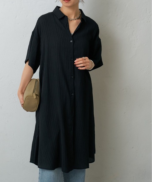 COLONY 2139（コロニートゥーワンスリーナイン）の「バンプストライプシャツワンピース（シャツワンピース・レディース・ブラック/オフホワイト/ブルー・FREE）」の3枚目の写真