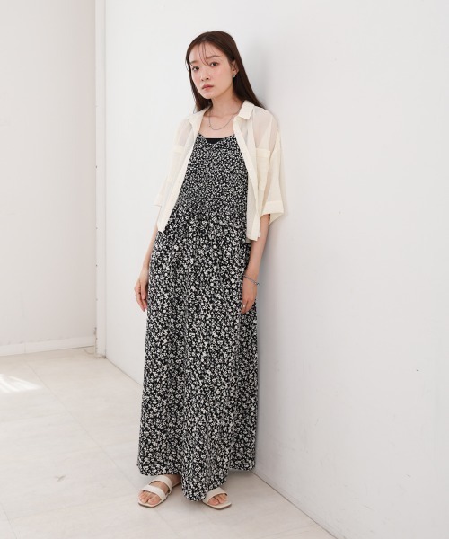 Bab(バブ)の「【S・Mサイズ展開】リトルフラワーシャーリングキャミワンピース(ワンピース・レディース・アイボリー/ブラック・S/M)」の6枚目の写真