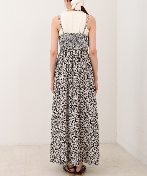Bab(バブ)の「【S・Mサイズ展開】リトルフラワーシャーリングキャミワンピース(ワンピース・レディース・アイボリー/ブラック・S/M)」の16枚目の写真