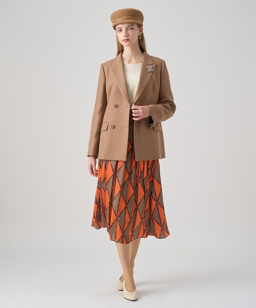 ANAYI(アナイ)の「ダブルクロスピークドジャケット(テーラードジャケット・レディース・レッド系その他/キャメル・38/36/34)」の7枚目の写真