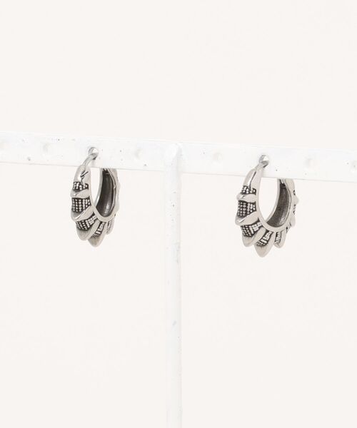 チャイハネ(チャイハネ)の「【チャイハネ】スパイクMEN'Sピアス(ピアス(両耳用)・メンズ・シルバー/ゴールド・FREE)」の3枚目の写真