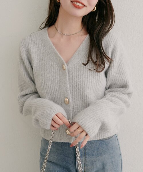 natural couture(ナチュラルクチュール)の「【WEB限定】ウール混片畦編みニットカーディガン(カーディガン/ボレロ・レディース・ネイビー/ラベンダー/ベージュ/オフホワイト/ライトグレー/サックスブルー・FREE)」の17枚目の写真