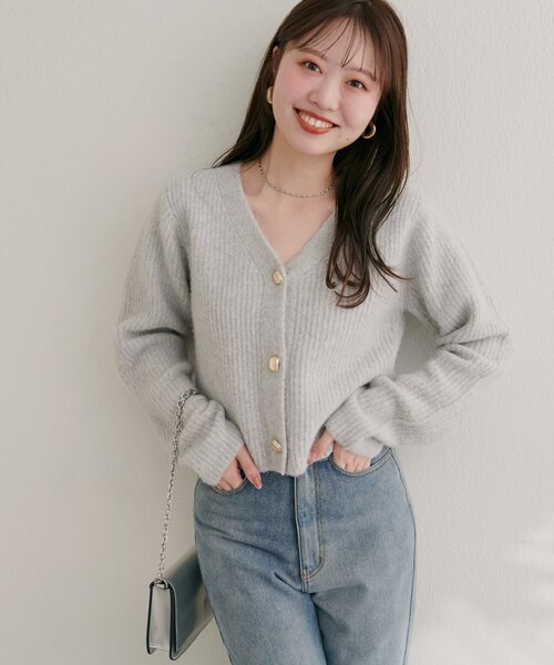 natural couture(ナチュラルクチュール)の「【WEB限定】ウール混片畦編みニットカーディガン(カーディガン/ボレロ・レディース・ネイビー/ラベンダー/ベージュ/オフホワイト/ライトグレー/サックスブルー・FREE)」の19枚目の写真