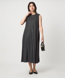 フリンジ付き黒ロングドレス　グリーンレーベルリラクシング　オケージョンワンピース セール】サテン ギャザー ショートスリーブ ワンピース