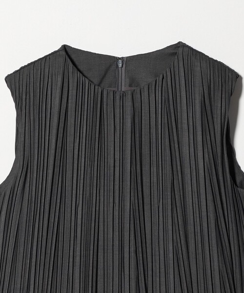 green label relaxing（グリーンレーベルリラクシング）の「チンツボイル プリーツ ワンピース（ドレス・レディース・ロイヤルブルー/ダークグレー・FREE）」の21枚目の写真