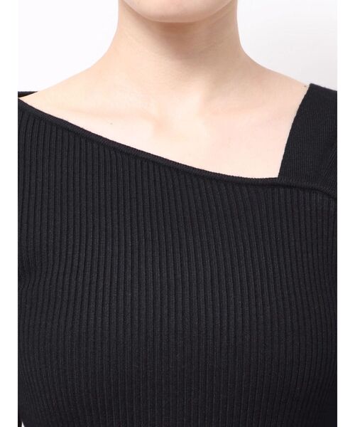 LAGUNAMOON（ラグナムーン）の「アシンメトリータックニットプルオーバー（ニット/セーター・レディース・アイボリー/ブラック/サーモンピンク・FREE）」の22枚目の写真