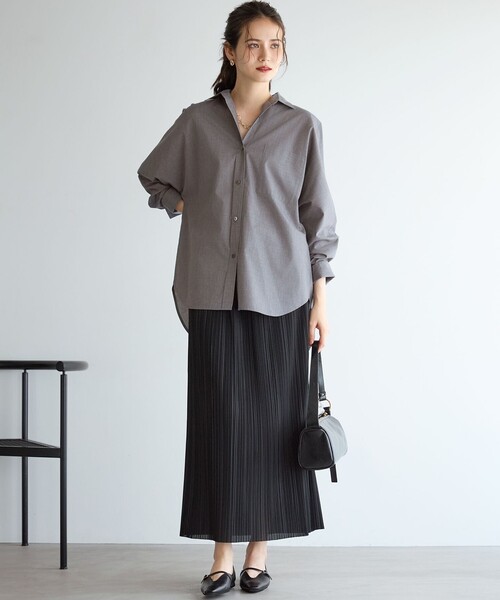 23区 L(ニジュウサンクオオキイサイズ)の「【SLOW/一部店舗限定】トリコットプリーツ Iライン スカート(スカート・レディース・ブラック系/カーキ系/ダルブルー系・46/44)」の9枚目の写真
