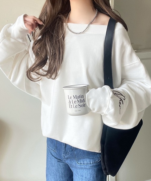 classicalelf(クラシカルエルフ)の「こなれた主役級の存在感♪袖ハート&手書き風ロゴ刺繍裏毛オフショルオーバーサイズスウェット(長袖)(スウェット・レディース・チャコール/杢グレー/オフホワイト/オートミール/ブラウン・SMALL/MEDIUM/X-LARGE/LARGE)」の12枚目の写真