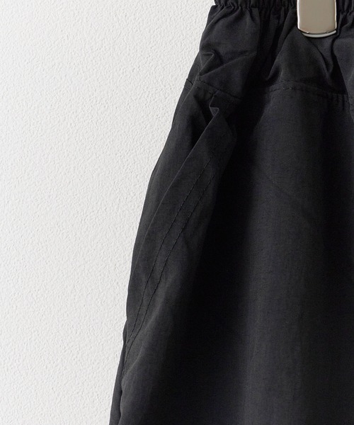 Theater code(シアターコード)の「Wide pants with drawstring / ドローコード付き ワイドパンツ 秋 秋服 2026年秋冬(その他パンツ・メンズ・ブラック/カーキ/チャコール・FREE)」の8枚目の写真