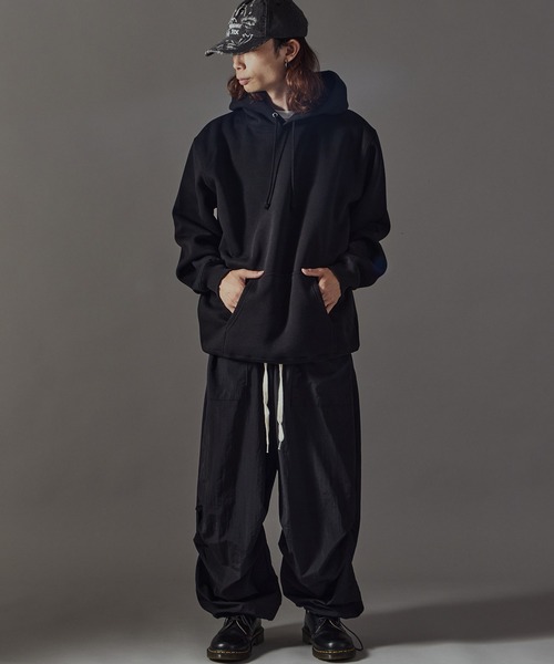 Theater code(シアターコード)の「Wide pants with drawstring / ドローコード付き ワイドパンツ 秋 秋服 2026年秋冬(その他パンツ・メンズ・ブラック/カーキ/チャコール・FREE)」の20枚目の写真