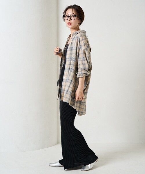 FREAK'S STORE(フリークスストア)の「限定展開 ビックシルエット チェック ボリューム シャツ(シャツ/ブラウス・レディース・ベージュ/ネイビー/レッド/ブラック・フリ-)」の6枚目の写真