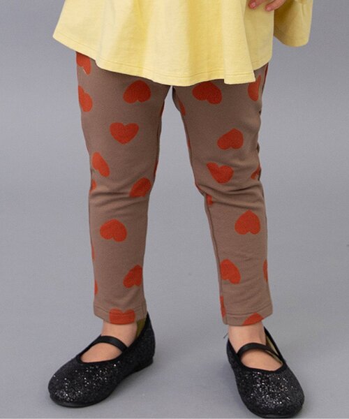 BREEZE(ブリーズ)の「【ストレッチ】DAISUKI パンツ(その他パンツ・キッズ・ベージュ/ライトインディゴブルー/ラベンダー/ミント/マスタード/ネイビー/オレンジ/ブラウン/グリーン/ライトグレー/レッド/ブルー/オフホワイト/ターコイズブルー/ブラック/アイボリー・70/80/90/100/110/120/130)」の1枚目の写真