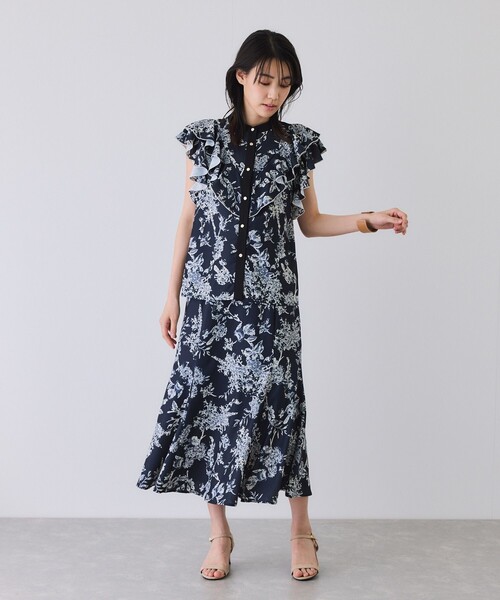 Jayro（ジャイロ）の「単色花ラッフルブラウス（シャツ/ブラウス・レディース・ネイビー/ブルー系その他4/オフホワイト・M）」の16枚目の写真
