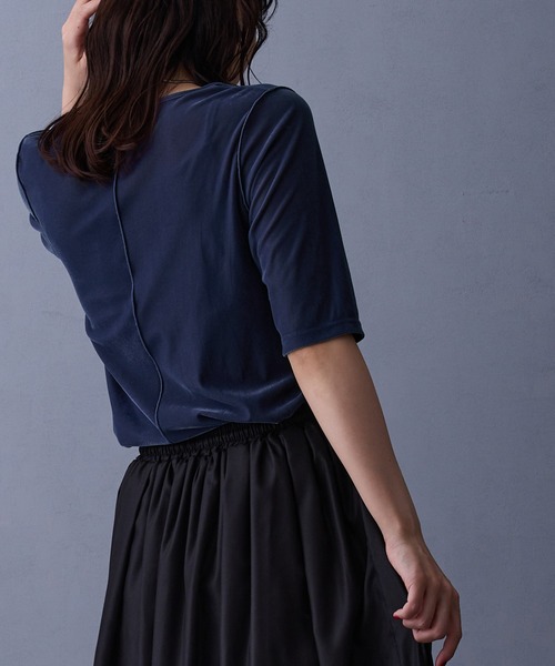 NICOLE white（ニコルホワイト）の「シアーベロアTシャツ（Tシャツ/カットソー・レディース・ブラウン/ブルー/ブラック・FREE）」の15枚目の写真