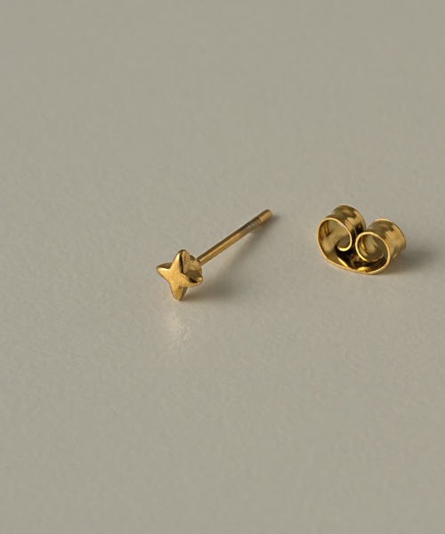 muku(ムク)の「PIERCE/MINI RHOMBUS(ピアス(両耳用)・レディース・ゴールド/シルバー・FREE)」の18枚目の写真