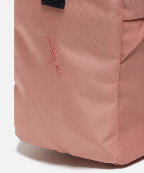 AIGLE（エーグル）の「撥水 アーバン 巾着バッグ / ミニショルダーバッグ（ショルダーバッグ・レディース・ピンク/ブラック/グレー・FREE）」の16枚目の写真