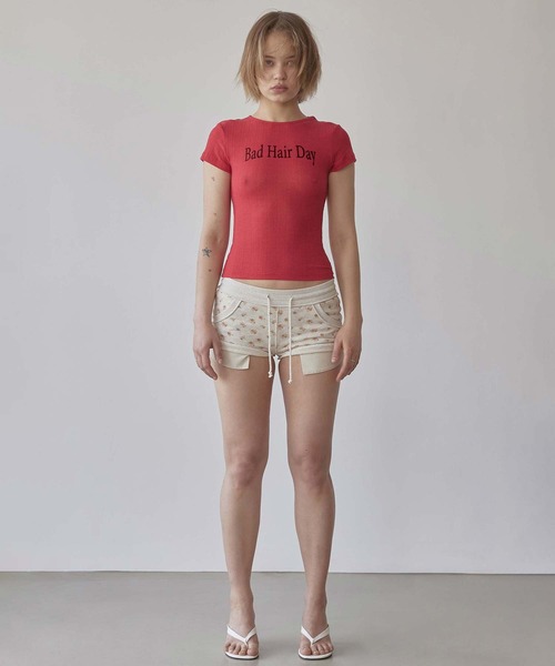 SCULPTOR(スカルプター)の「Bad Hair Day Tee(Tシャツ/カットソー・レディース・レッド/ブラック/ホワイト・SMALL/MEDIUM/LARGE/X-SMALL)」の5枚目の写真