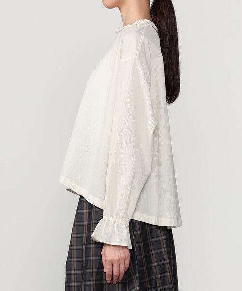 LE GLAZIK（ルグラジック）の「LE GLAZIK | ポリエステルコットン ラッフルシャツ WOMEN（シャツ/ブラウス・レディース・グリーン系その他/クリーム/ブラック・36）」の11枚目の写真