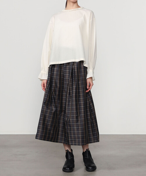 LE GLAZIK（ルグラジック）の「LE GLAZIK | ポリエステルコットン ラッフルシャツ WOMEN（シャツ/ブラウス・レディース・グリーン系その他/クリーム/ブラック・36）」の14枚目の写真