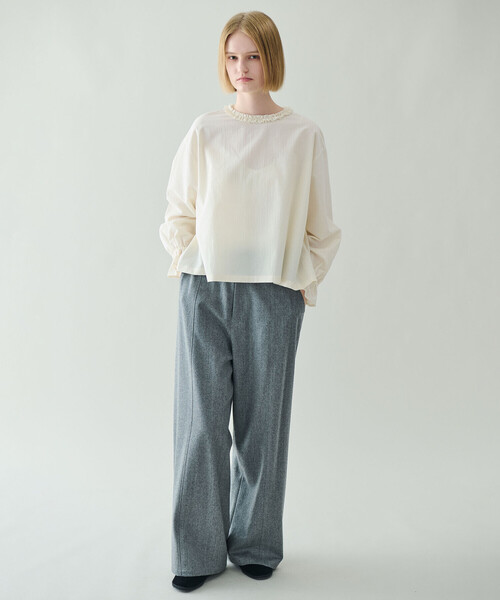 LE GLAZIK（ルグラジック）の「LE GLAZIK | ポリエステルコットン ラッフルシャツ WOMEN（シャツ/ブラウス・レディース・グリーン系その他/クリーム/ブラック・36）」の17枚目の写真