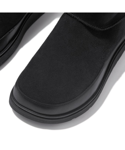 fitflop(フィットフロップ)の「GEN-FF ULTRA-MINI DOUBLE-FACED SHEARLING BOOTS / GEN-FF ウルトラミニ ダブルフェイス シアリング ブーツ(ブーツ・レディース・ブラウン/ナチュラル/ブラック・24cm/23cm/22cm/25cm)」の7枚目の写真