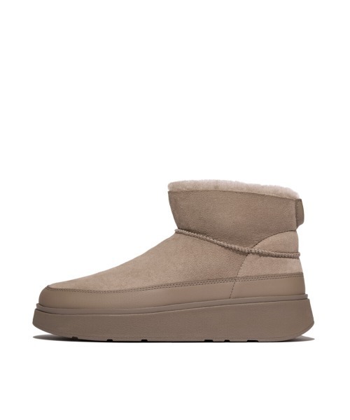 fitflop(フィットフロップ)の「GEN-FF ULTRA-MINI DOUBLE-FACED SHEARLING BOOTS / GEN-FF ウルトラミニ ダブルフェイス シアリング ブーツ(ブーツ・レディース・ブラウン/ナチュラル/ブラック・24cm/23cm/22cm/25cm)」の10枚目の写真