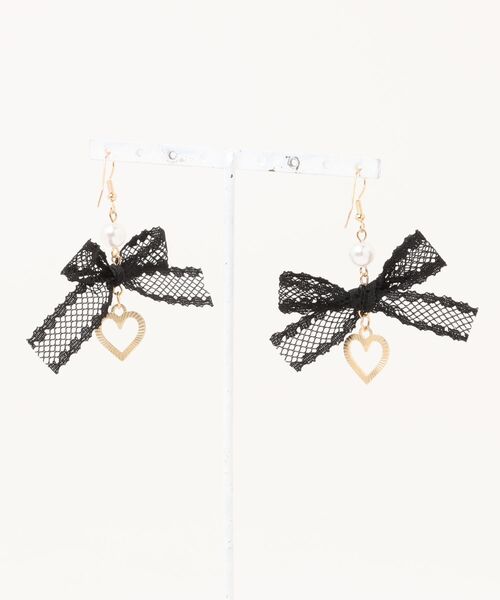 Mayree(メイリー)の「【urge select】リボン×ハート レース パール ピアス(ピアス(両耳用)・レディース・ホワイト系1/ホワイト系2/ホワイト系3/ブラック系2/ブラック系1/ブラック系3/ピンク系1/ピンク系2/ピンク系3・FREE)」の10枚目の写真