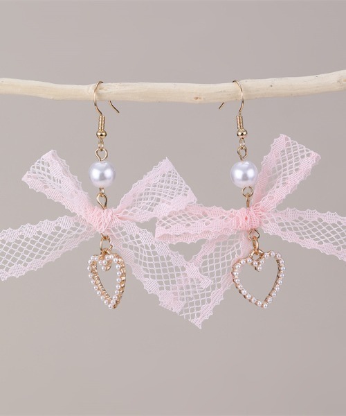 Mayree(メイリー)の「【urge select】リボン×ハート レース パール ピアス(ピアス(両耳用)・レディース・ホワイト系1/ホワイト系2/ホワイト系3/ブラック系2/ブラック系1/ブラック系3/ピンク系1/ピンク系2/ピンク系3・FREE)」の8枚目の写真