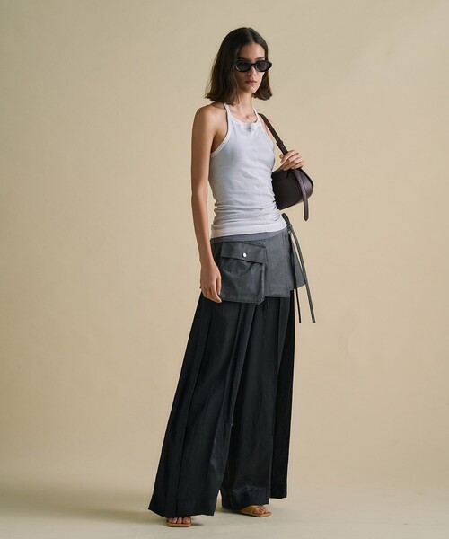 UNITED TOKYO(ユナイテッドトウキョウ)の「【2way】Vintage Leather Belted Satin PT|レイヤード/秋服/細見え(その他パンツ・レディース・ブラック/ブラウン・1/2)」の3枚目の写真