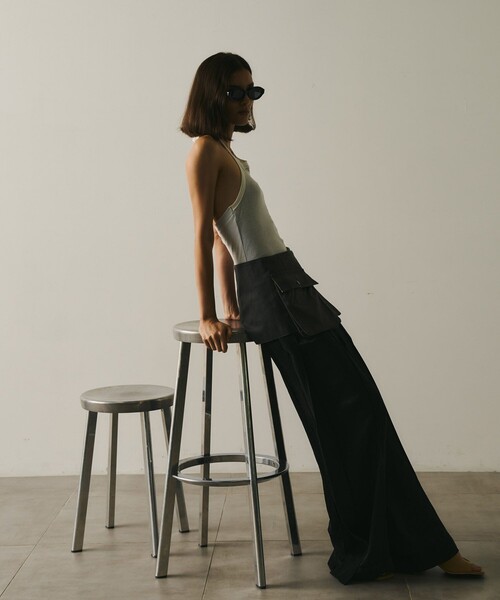 UNITED TOKYO(ユナイテッドトウキョウ)の「【2way】Vintage Leather Belted Satin PT|レイヤード/秋服/細見え(その他パンツ・レディース・ブラック/ブラウン・1/2)」の5枚目の写真