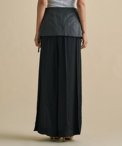 UNITED TOKYO(ユナイテッドトウキョウ)の「【2way】Vintage Leather Belted Satin PT|レイヤード/秋服/細見え(その他パンツ・レディース・ブラック/ブラウン・1/2)」の10枚目の写真