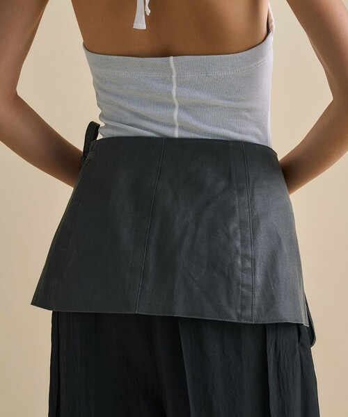 UNITED TOKYO(ユナイテッドトウキョウ)の「【2way】Vintage Leather Belted Satin PT|レイヤード/秋服/細見え(その他パンツ・レディース・ブラック/ブラウン・1/2)」の15枚目の写真