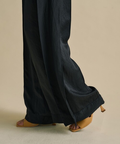 UNITED TOKYO(ユナイテッドトウキョウ)の「【2way】Vintage Leather Belted Satin PT|レイヤード/秋服/細見え(その他パンツ・レディース・ブラック/ブラウン・1/2)」の22枚目の写真