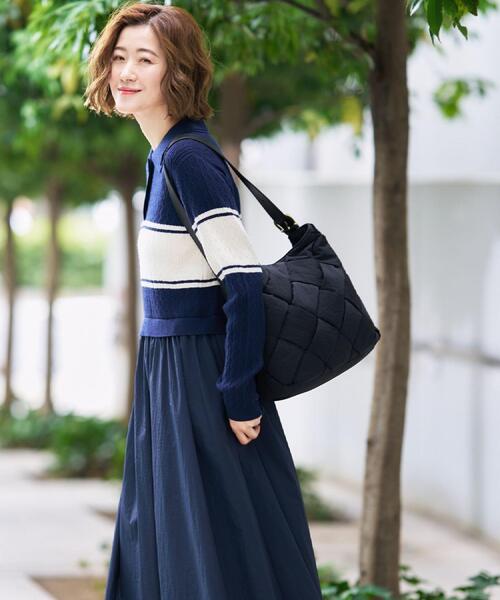 grove（グローブ）の「【撥水】ナイロンメッシュワンショルダー（ショルダーバッグ・レディース・ライトベージュ/ブラック/ダークグレー・00）」の12枚目の写真