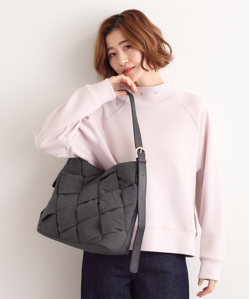 grove（グローブ）の「【撥水】ナイロンメッシュワンショルダー（ショルダーバッグ・レディース・ライトベージュ/ブラック/ダークグレー・00）」の15枚目の写真