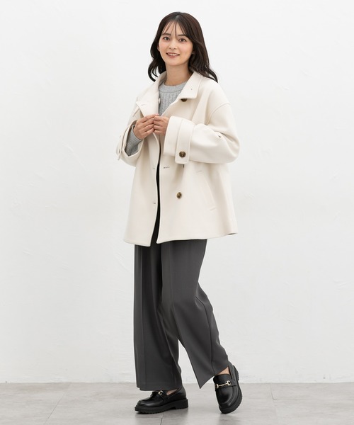 Honeys（ハニーズ）の「【抗菌防臭・静電気軽減】スタンドハーフ丈コート（その他アウター・レディース・グレイッシュブルー/ライトグレー系/ベージュ/ブラック/アイボリー・L/3L/S/M/LL）」の7枚目の写真