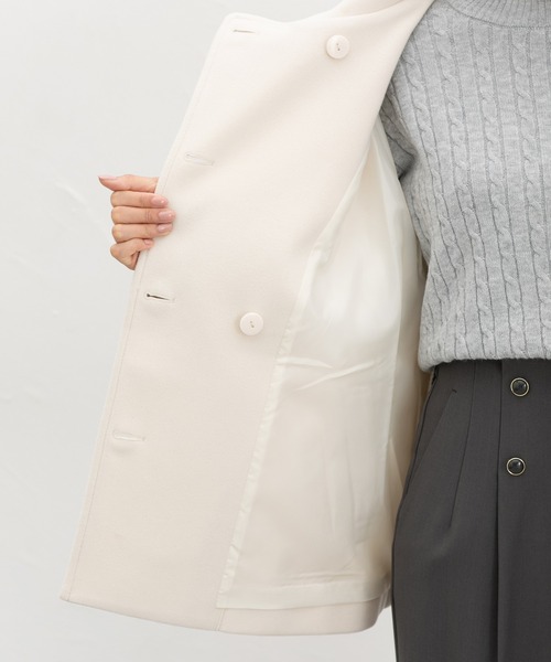 Honeys（ハニーズ）の「【抗菌防臭・静電気軽減】スタンドハーフ丈コート（その他アウター・レディース・グレイッシュブルー/ライトグレー系/ベージュ/ブラック/アイボリー・L/3L/S/M/LL）」の11枚目の写真