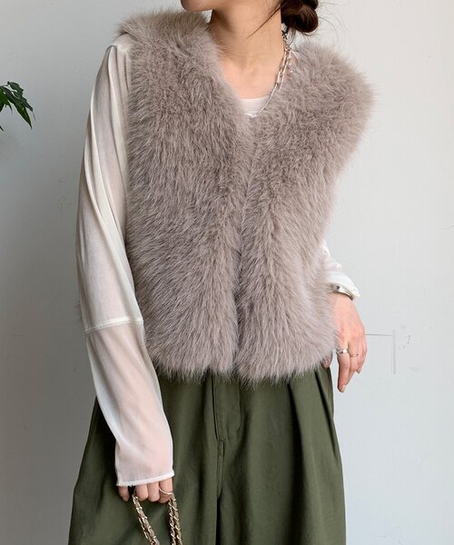 DouDou（ドゥドゥ）の「【WEB限定】ラメファーベスト（ベスト・レディース・チャコールグレー/ベージュ・FREE）」の21枚目の写真