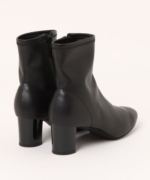 JILL STUART（ジルスチュアート）の「ストレッチショートブーツ（ブーツ・レディース・ブラック・24.0cm/23.0cm/22.5cm/24.5cm/23.5cm）」の2枚目の写真