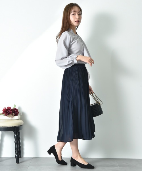 INTERPLANET（インタープラネット）の「シフォンジョーゼットプリーツスカート（スカート・レディース・ネイビー/ライトベージュ・FREE）」の20枚目の写真