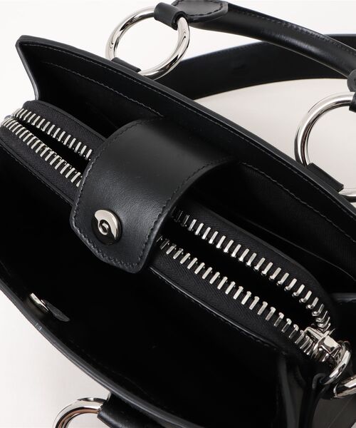 Maison Margiela（メゾンマルジェラ）の「Maison Margiela　DOLL TOTE BAG（ハンドバッグ・レディース・ブラック・FREE）」の4枚目の写真